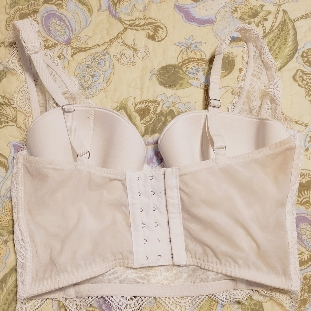 VS 2 Piece Bra / NWTPanty,  DREAM ANGEL Elegant Lace Bralette/ PANTY - Picture 2 of 15